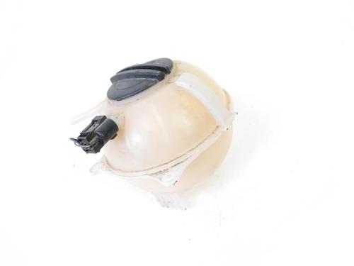 Used Expansion tank Expansion tank AUDI A1 Sportback (8XA, 8XF) S1 quattro (231 hp) 33340547 33340547