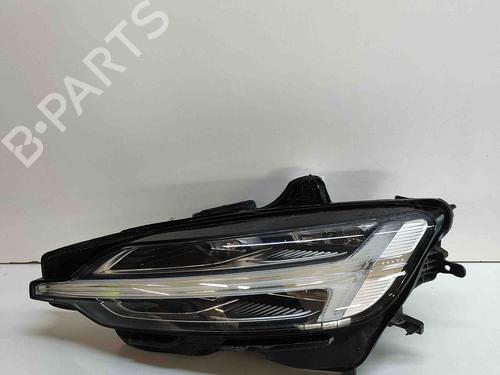 Used Left headlight VOLVO V60 II (225) B6 Mild-Hybrid AWD (299 hp) 29459388