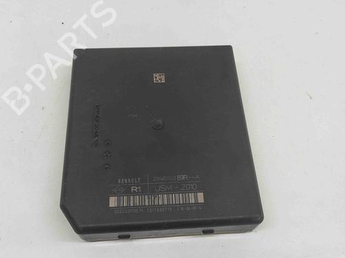 Used Fuse box RENAULT MEGANE CC (EZ0/1_) 1.6 dCi (EZ00) (130 hp) 29336821