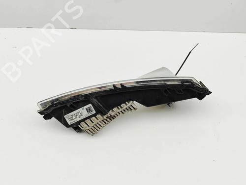 Right front fog light LAND ROVER DISCOVERY V (L462) 2.0 Sd4 4x4 | BP37029690C31 - Image 3