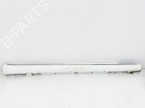 Højre sidekjole Højre sidekjole MERCEDES-BENZ C-CLASS (W205) C 300 BlueTEC Hybrid / h (205.012) (231 hp) 29226856 29226856