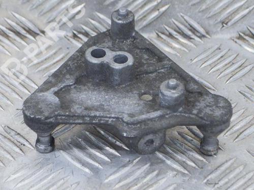 Support MERCEDES-BENZ C-CLASS (W204) C 220 CDI (204.002) | BP6759790C155 