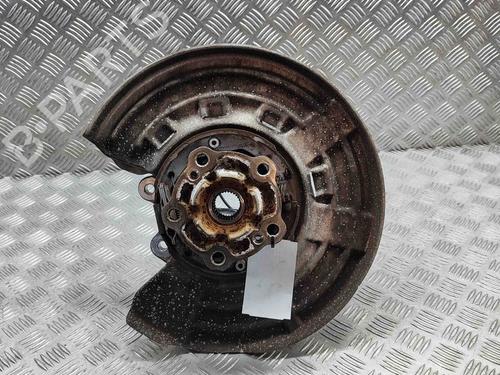 Venstre hjullagerhus spindel BMW 4 Coupe (F32, F82) M4 CS (460 hp) 18605496