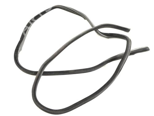 rubber-door-seal-land-rover-range-rover-iv-l405-2012-2013-2014-2015-2016-2017-2018-2019-2020-2021-30281388 main image