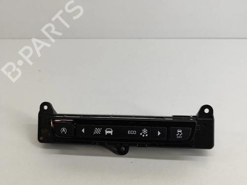 Used Switch JAGUAR F-PACE (X761) 3.0 SDV6 AWD (300 hp) 16945692