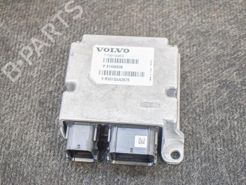 ecu-airbags-volvo-v40-hatchback-525-t3-31406938-cu5t14f262hb-2012-2013-2014-2015-2016-2017-2018-2019-6763828 main image