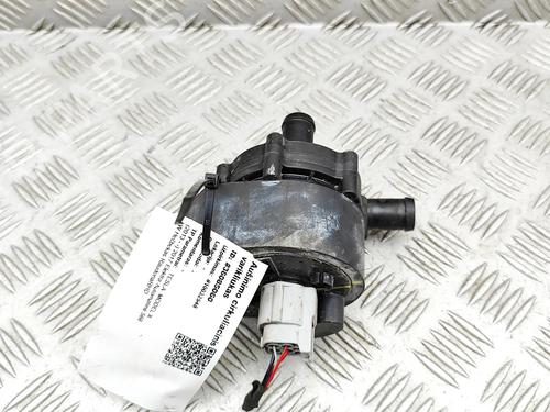 Auxiliary water pump TESLA MODEL X (5YJX) P90D AWD | BP36470704M111 - Image 3