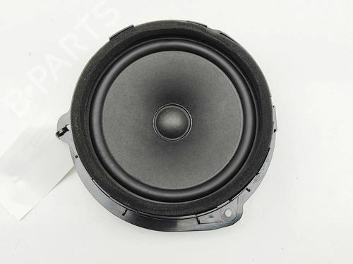 speaker-audi-a3-limousine-8vs-8vm-2013-2014-2015-2016-2017-2018-2019-2020-2021-33377265 main image