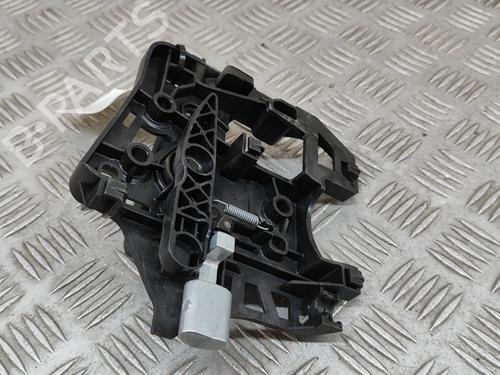 Venstre bagtil invendig håndtag OPEL VIVARO C Bus (K0) VIVARO-E (136 hp) 27789516