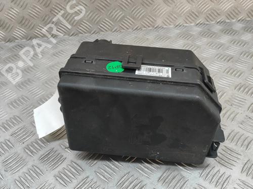 Used Fuse box MG MG ZS SUV (AZS1) EV (156 hp) 28557782