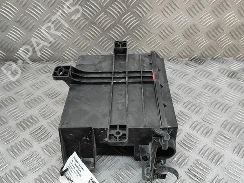 Fuse box TESLA MODEL X (5YJX) P100D AWD | BP26290358E1 - Image 2