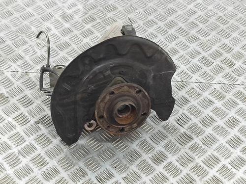 Used Left front steering knuckle VW PASSAT B8 Variant (3G5, CB5) 2.0 TDI (150 hp) 26405541