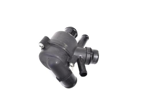 Auxiliary water pump LAND ROVER DISCOVERY IV (L319) 3.0 SDV6 4x4 | BP30221332M111