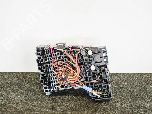 Used Fuse box Fuse box SEAT LEON (5F1) 2.0 TDI (150 hp) 6743450 6743450