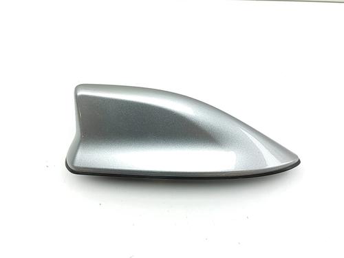 Antenne/Base TOYOTA COROLLA Estate (_E21_) 1.8 Hybrid (ZWE211) (98 hp) 29812675