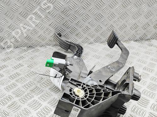 Break pedal RENAULT MASTER III Van (FV) 2.3 dCi 130 FWD (FV0M, FV0Y, FV0J, FV02, FV03) | BP39656003I19 - Image 2