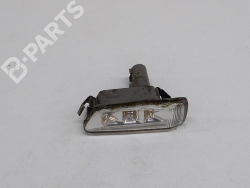 right-front-indicator-audi-a8-d3-4e2-4e8-30-tdi-quattro-audi-4e0949128-2002-2003-2004-2005-2006-2007-2008-2009-2010-10073825 main image
