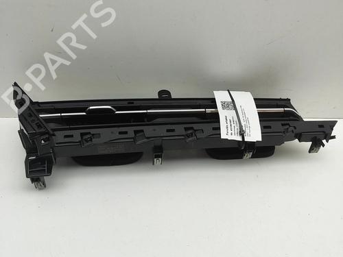 Used Air vent Air vent AUDI Q4 E-TRON Sportback (F4N) 45 (286 hp) 33373437 33373437