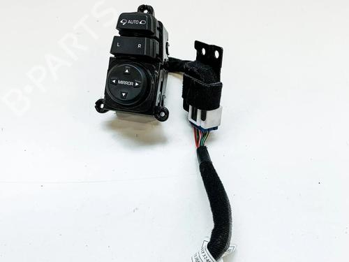 Used Electronic module Electronic module HYUNDAI TUCSON (TL, TLE) 1.7 CRDi (116 hp) 6763173 6763173