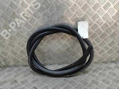 Used Rubber door seal LEXUS GS (_L1_) 300h (AWL10_, AWL10R) (223 hp) 19743530
