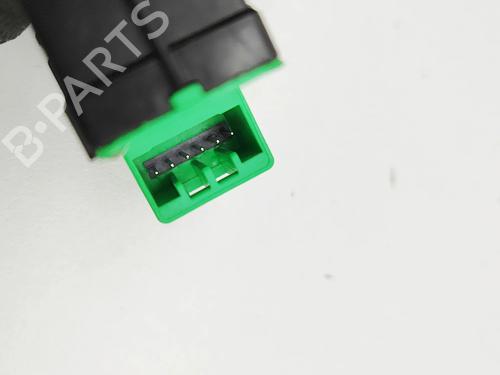 Warning switch LAND ROVER RANGE ROVER VELAR (L560) 2.0 D180 TD4 4x4 | BP39409592I22  - Image 6