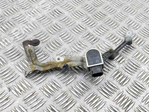 Używane Czujnik elektroniczny TESLA MODEL S (5YJS) 70D AWD (525 hp) 14647919