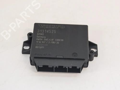 Used Electronic module Electronic module VOLVO XC60 I SUV (156) D5 AWD (205 hp) 6738679 6738679
