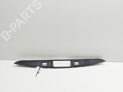 Tailgate trim MERCEDES-BENZ C-CLASS (W205) C 350 e (205.047) | BP30155067C151