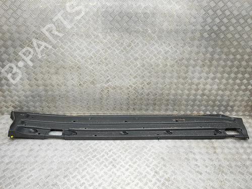 Protección inferior Protección inferior AUDI Q6 E-TRON (GFB) e-tron quattro (387 hp) 37444950 37444950