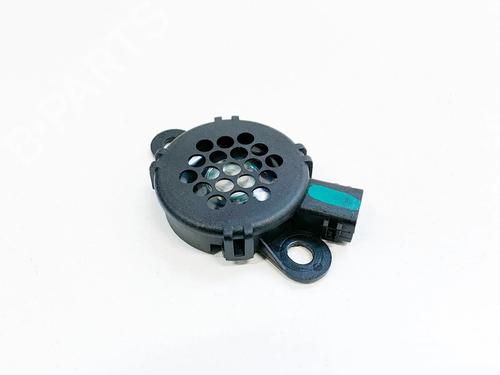 Used Electronic module Electronic module TESLA MODEL X (5YJX) P90D AWD (772 hp) 8833791 8833791