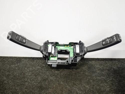 Used Steering column stalk VOLVO V60 I (155) 1.6 DRIVe (114 hp) 6747035