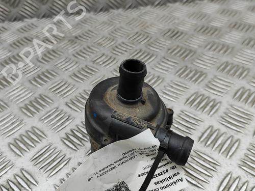 Auxiliary water pump LAND ROVER DISCOVERY V (L462) 3.0 Td6 4x4 | BP30130853M111 