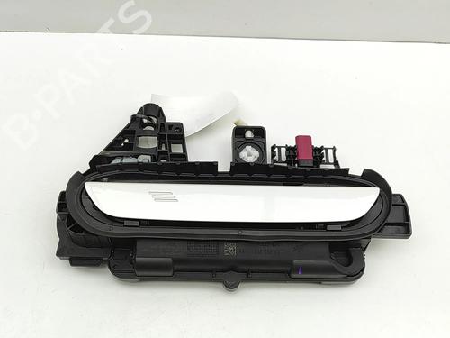 Used Front left exterior door handle Front left exterior door handle 28563636 28563636