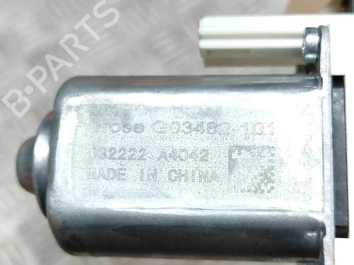 Left front window motor TESLA MODEL Y (5YJY) EV Performance All-wheel Drive | BP28548479E21  - Image 6