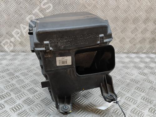 Air filter box TOYOTA YARIS (_P13_) 1.5 Hybrid (NHP130_, NHP130) | BP19743628M87 