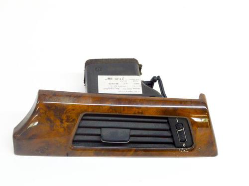 Used Air vent BMW 3 Touring (E91) 325 i (218 hp) 14624028