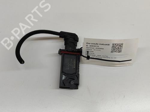 Used Mass air flow sensor BMW X2 (F39) sDrive 18 i (140 hp) 28556330