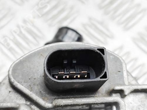 Auxiliary water pump MERCEDES-BENZ C-CLASS (W205) C 350 e (205.047) | BP30155077M111