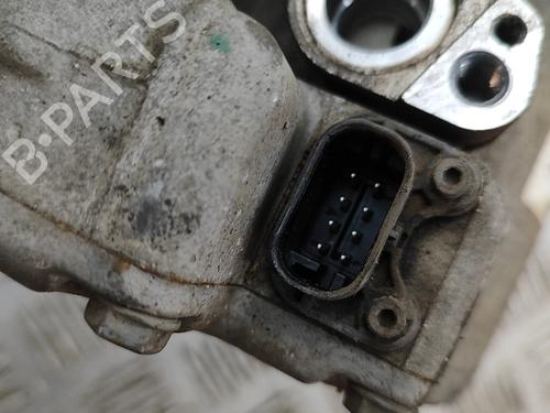 AC compressor MERCEDES-BENZ C-CLASS (W205) C 350 e (205.047) | BP30154992M34