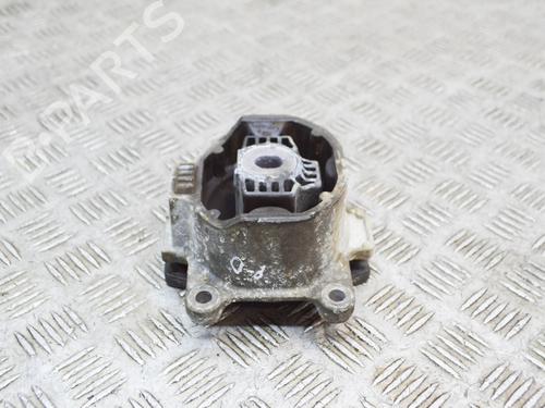 Used Engine mount Engine mount JAGUAR I-PACE (X590) EV400 AWD (400 hp) 27759956 27759956