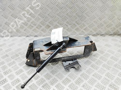 Used Hinge/Door check strap Hinge/Door check strap ASTON MARTIN DB9 Volante 6.0 V12 (476 hp) 34443249 34443249