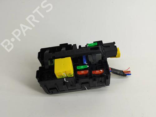 Used Fuse box Fuse box PEUGEOT 3008 II SUV (MC_, MR_, MJ_, M4_) Hybrid (224 hp) 29391423 29391423