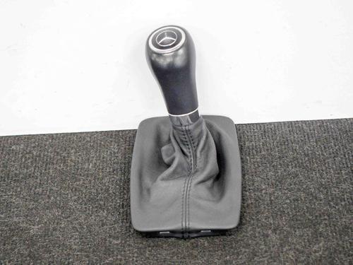 BP6863493I34 main image