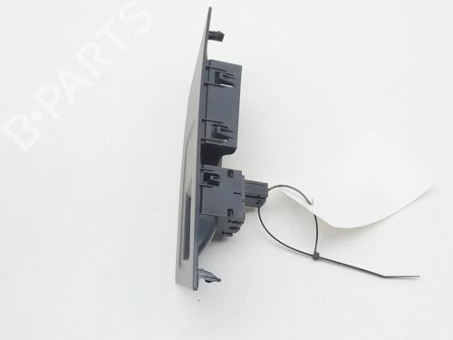Left front window switch SKODA KAROQ (NU7, ND7) 1.5 TSI | BP39566348I27 - Image 2