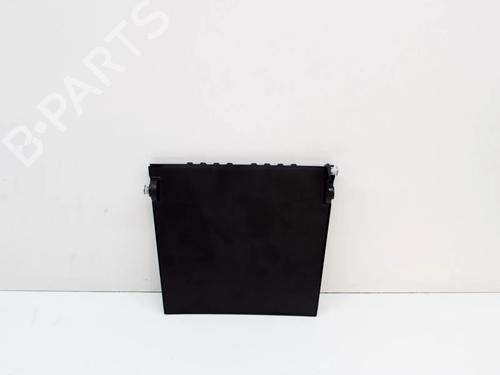 Mittelkonsole TESLA MODEL Y (5YJY) EV Performance All-wheel Drive | BP27752629I22