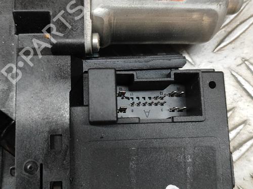 Right rear window motor VOLVO V50 (545) D2 | BP28546573E22