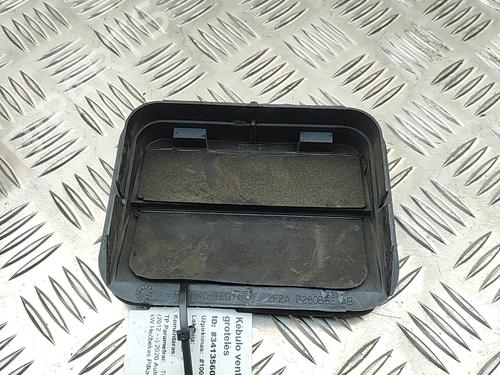 grille-tesla-model-s-5yjs-2012-32238985 main image