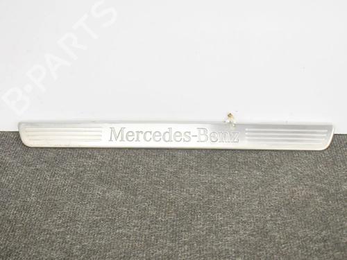 Used Step Step MERCEDES-BENZ A-CLASS (W176) A 220 CDI (176.003) (170 hp) 36042692 36042692