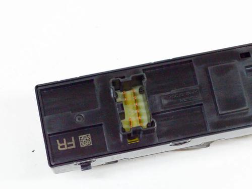 Right front window switch NISSAN QASHQAI II (J11, J11_) 1.3 DIG-T | BP27752754I26 