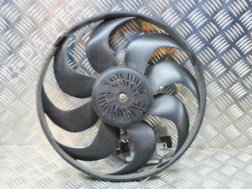 Used Radiator fan FORD FOCUS III 1.0 EcoBoost (125 hp) 8835942